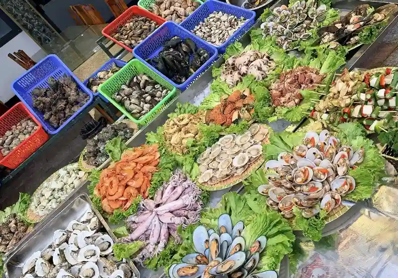 Hải sản tươi sống Cát Bà